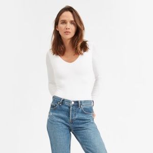 SOLD  Everlane Long Sleeve V-neck Body Suit - Small - White